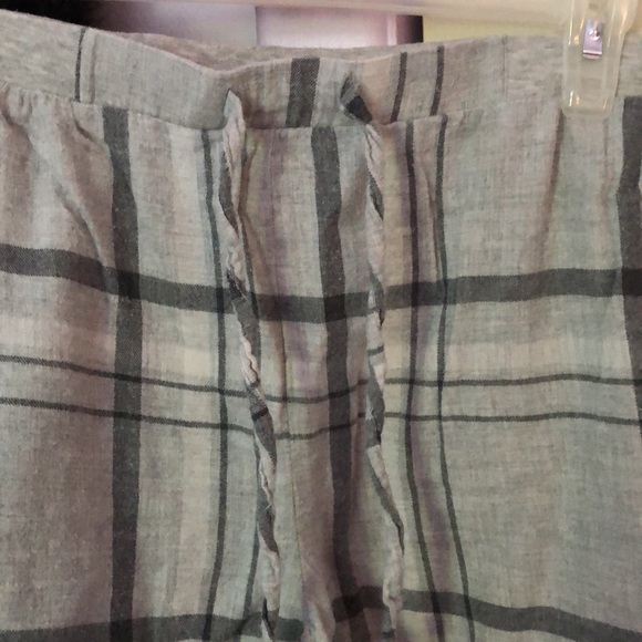 Primark Gray Plaid Pajama Pants - Picture 2 of 6